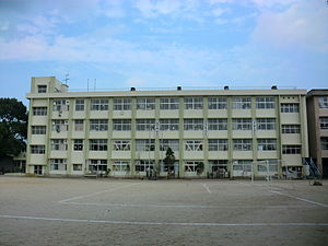 熊本市立白坪小学校