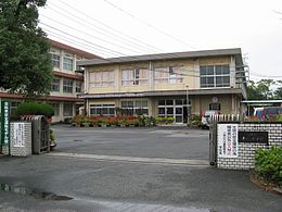 延岡市立土々呂中学校