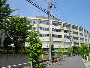 帝京中学校