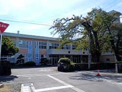 新潟県立阿賀黎明中学校