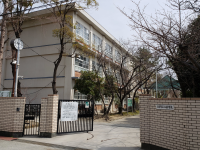 尼崎市立大成中学校