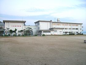 松江市立本庄中学校
