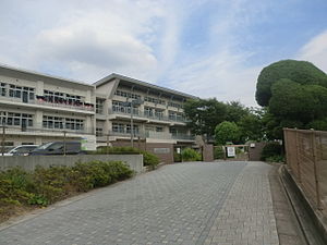 北九州市立尾倉中学校