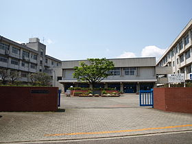 神奈川県立新羽高等学校