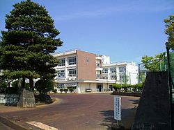 新潟県立長岡大手高等学校