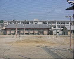 三重県立名張高等学校