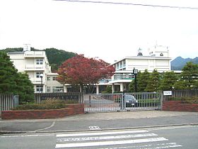 兵庫県立八鹿高等学校