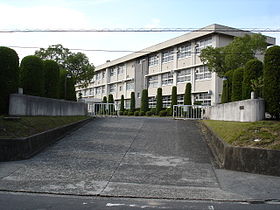 山口県立徳山商業高等学校